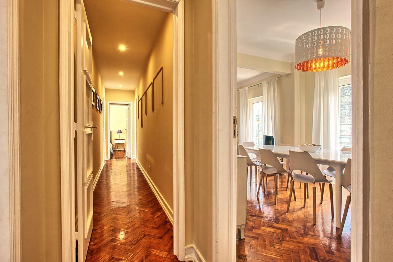 Almirante 3-Four Bedrooms Lisbon Bagian luar foto